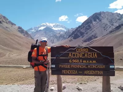 Walter el alvearense ciego que quiere hacer cumbre en el Aconcagua