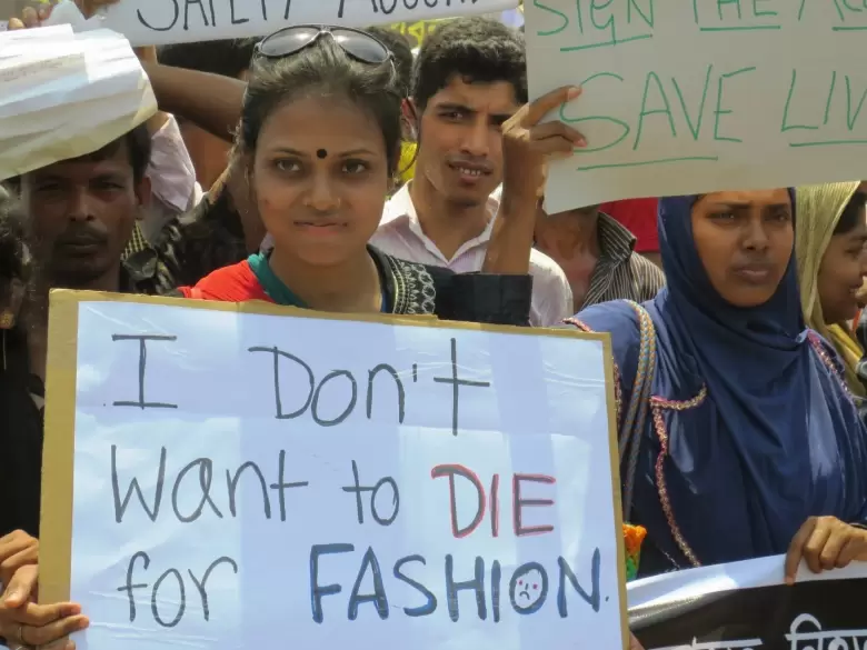 bangladesh.i-dont-want-to-die-for-fashion-poster-protests-rana-plaza-tragedy.2014.solidarity-center-sifat-sharmin-amita