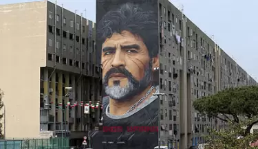 mural maradona
