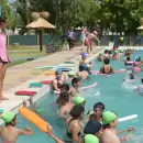 Niños y adolescentes del secano lavallino pudieron disfrutar del natatorio municipal