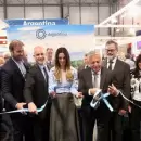 Cornejo cortó cintas en la inauguración de la Feria Internacional del Turismo