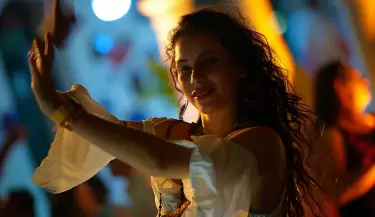 mujer bailando