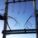 Robaron cables de una central elctrica y dejaron sin luz a miles de vecinos de Maip