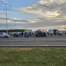 Fotos y videos: choque en Acceso Este y Tirasso dej varios heridos y caos vehicular