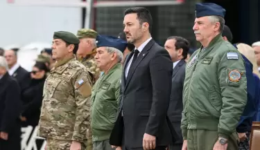 petri fuerza aerea2