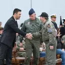 Indignado, el ministro Luis Petri ech� al jefe de la Fuerza A�rea por una falta grav�sima