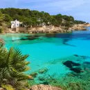 El peque�o pueblo a minutos de Barcelona con playas desiertas y acogedoras