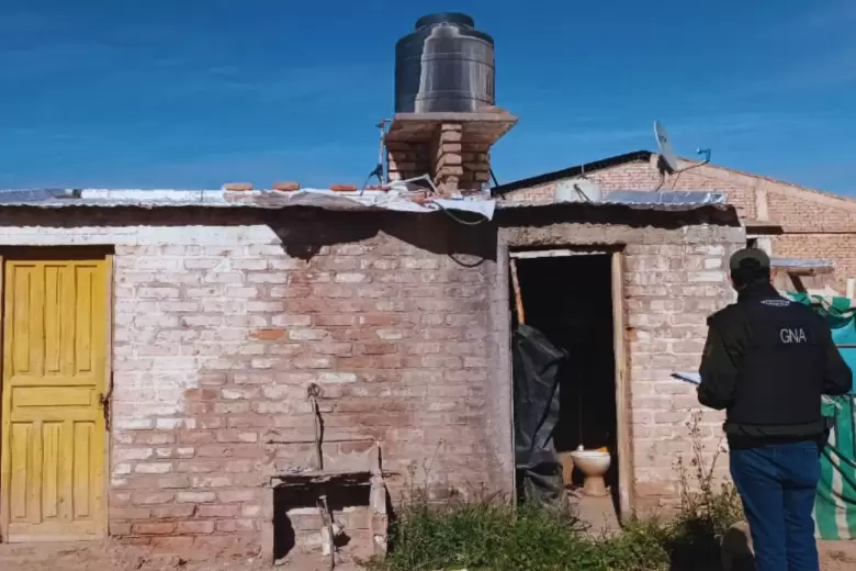 Allanamiento en una finca de Lavalle