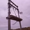 Robaron cables y asaltaron y golearon a un sereno en una finca de San Martín