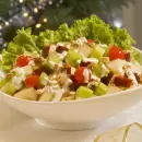 Rica y sana, descubre la f�cil receta de ensalada de manzana con nueces