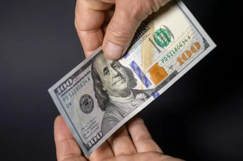Dólar