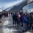 (Video) Hartos de la "discriminaci�n" en Horcones, viajeros de tours de compras cortaron la ruta