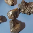 Intentaron contrabandear meteoritos que valen millones de d�lares y fueron detenidos en Mendoza