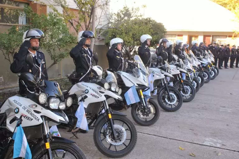 homenaje policia