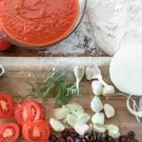 La opci�n econ�mica y rendidora: la receta para hacer una salsa de tomate en pocos pasos