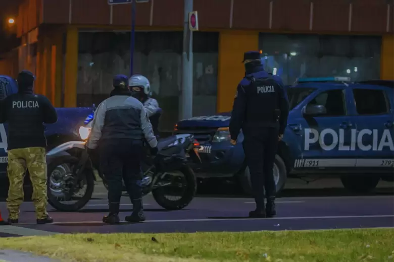 Policia