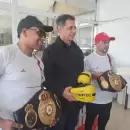 Reveco y Barros se sumaron al Club Mendoza de Regatas como entrenadores de boxeo