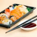 Así es la increíble receta para hacer unas bolitas de sushi en pocos pasos