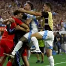 (Video) Por las manos de Dibu Martínez, la Argentina venció a Ecuador y pasó a semifinales