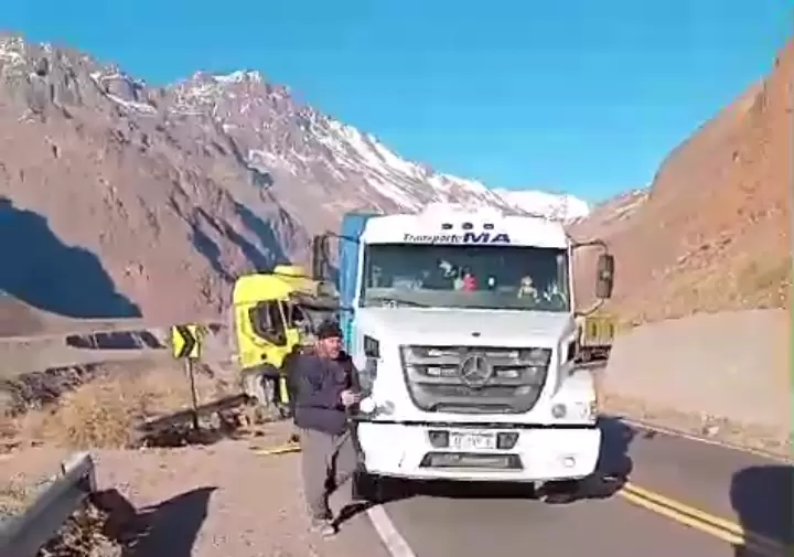 Accidente cami�n Uspallata