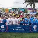Leyendas de la Argentina y Colombia jugaron un atractivo amistoso antes de la gran final