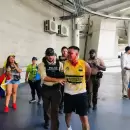 (Video) Hubo graves incidentes fuera del estadio y la final se posterg� 45 minutos