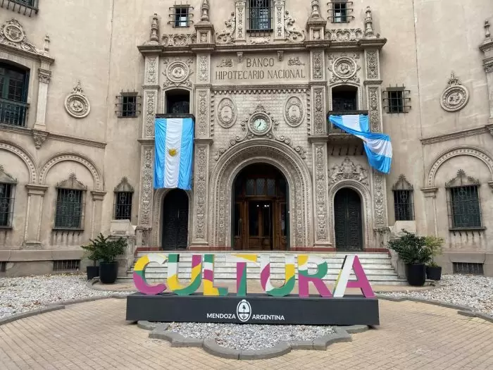 Sala Elina Alba