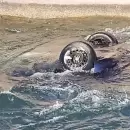 Tragedia en San Rafael: Muri� una mujer luego de caer con un auto al interior de un canal