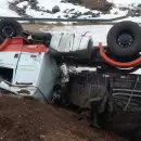Impactante: Un cami�n brasile�o volc� en la ruta 7 y el conductor se salv� de milagro