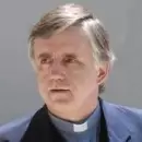 Por unanimidad, denegaron la excarcelaci�n del padre Grassi