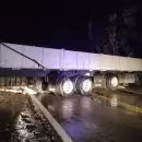 Un cami�n derrap� y obstruy� la ruta 7 en la alta monta�a mendocina