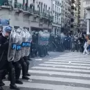Violenta manifestaci�n en el Congreso luego de que Diputados avalara el veto a las jubilaciones