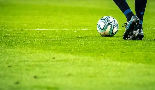 tnt-8084 - diariomendoza.com.ar - boca y su historial versus equipos brasileros.docx