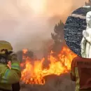 Una imagen de la Virgen qued� intacta en los incendios que arrasaron parte de C�rdoba