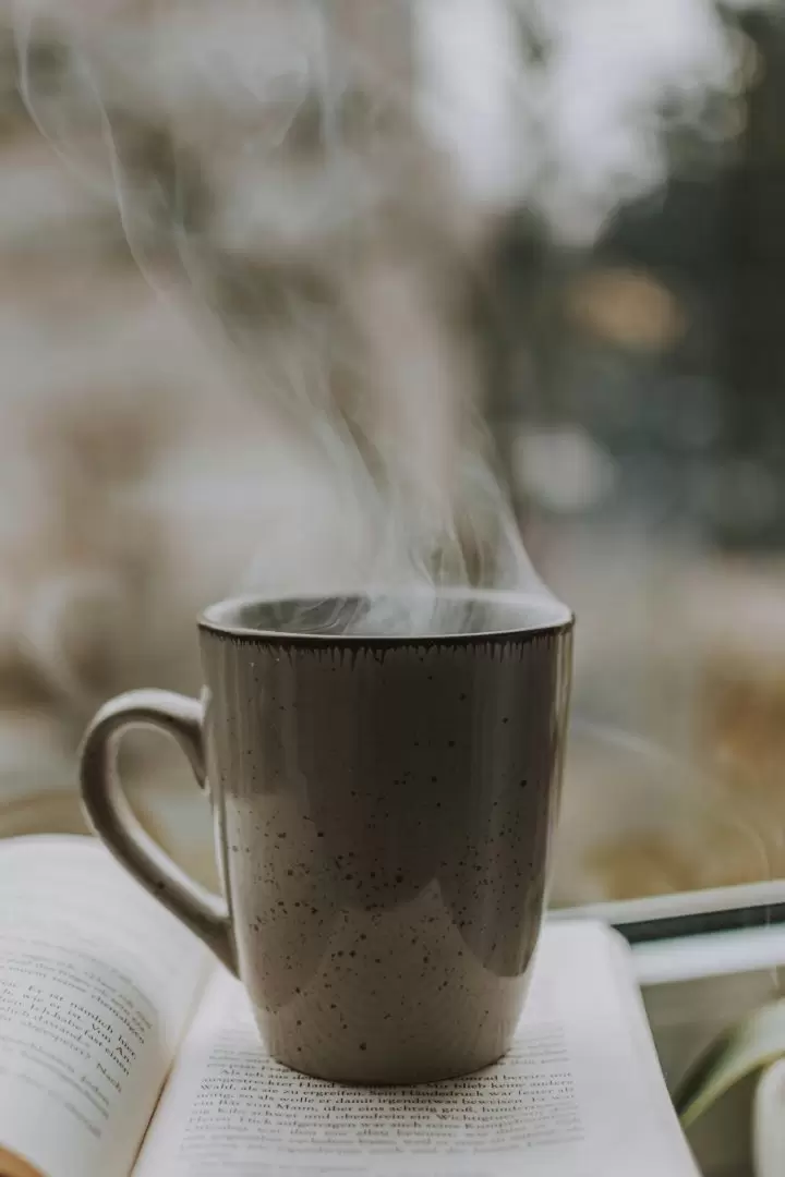 pexels-lilartsy-3216564
