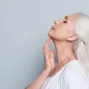 El truco casero con Nivea para olvidarse para siempre de la papada