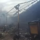 (Videos) Se incendi� una importante av�cola de Las Heras y hubo miles de gallinas muertas