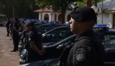 policias