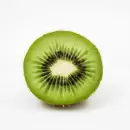 Descubre la fruta que necesitas consumir para regular tus niveles de colesterol