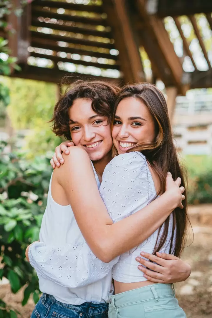 ABRAZO