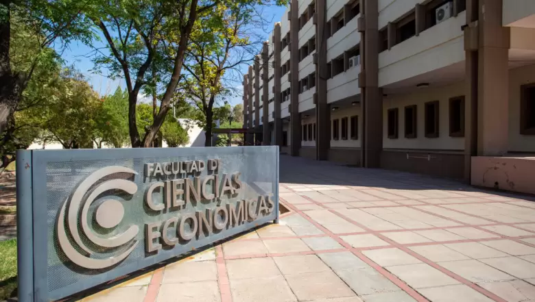 facultad de ciencias economicas