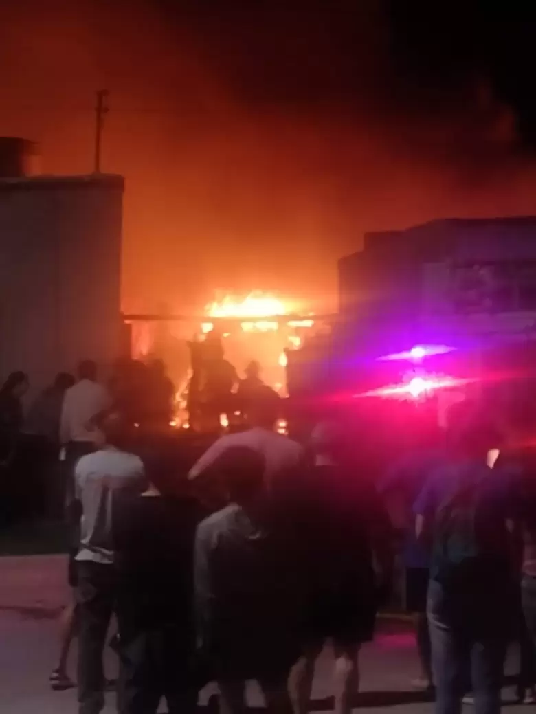 Incendio en Maip�
