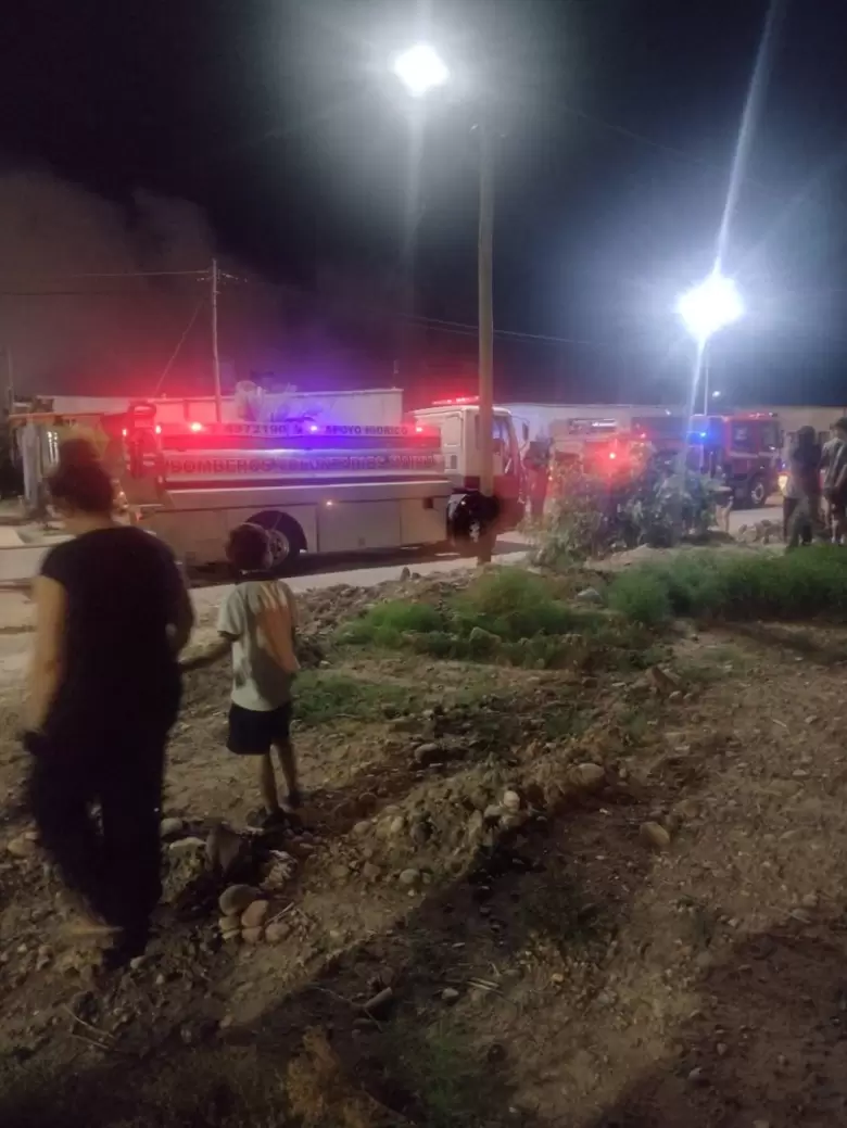 Maip�: cuatro viviendas incendiadas
