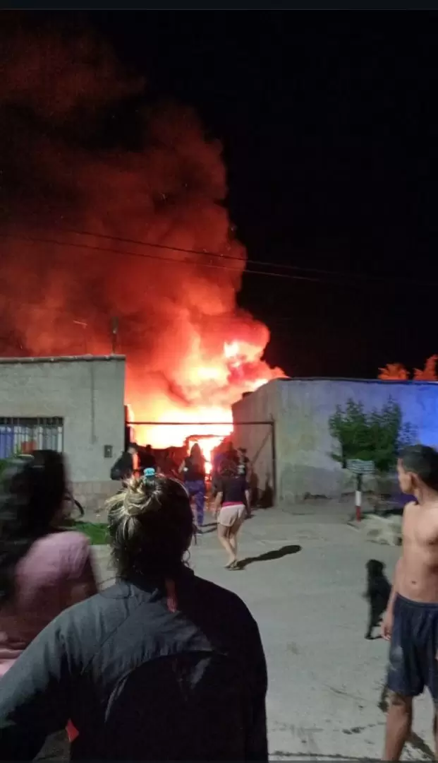 Incendio en Maip�