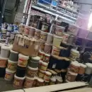 Desarticularon una pinturer�a ilegal en Guaymall�n que ten�a productos qu�micos adulterados