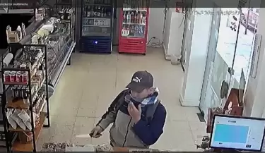 El !adr�n habr�a intentado robar en una fiambrer�a