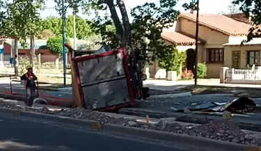 camion volcado maipu