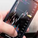 Por primera vez en la historia los argentinos pueden invertir en oro y criptomonedas desde la bolsa local