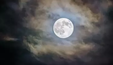La Luna Llena de Noviembre en Tauro: Reflexi�n, Energ�a y Cambios Colectivos