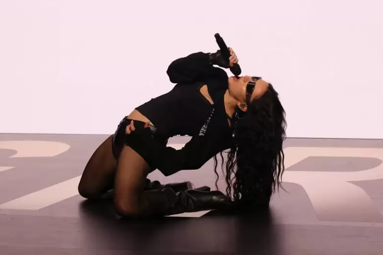 charli xcx times square